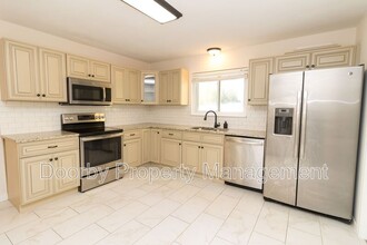 833 Ashland Terrace in Chattanooga, TN - Building Photo - Building Photo