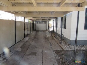 1325 S 17th St in Temple, TX - Building Photo - Building Photo