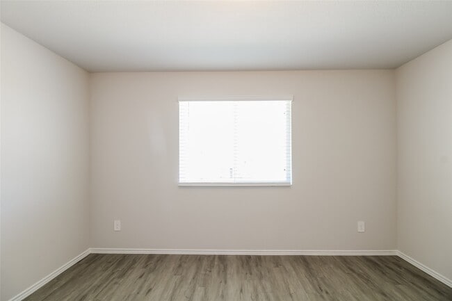 property at 14000 Lahontan Dr