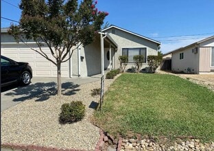 506 Nebraska St in Fairfield, CA - Building Photo - Building Photo