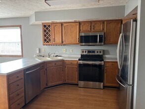 1422 Crusade Dr in West Lafayette, IN - Building Photo - Building Photo