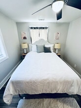 9 Cedar Lane Rd in Greenville, SC - Foto de edificio - Building Photo