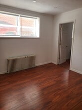 708 Avenue Y, Unit 1 in Brooklyn, NY - Foto de edificio - Building Photo