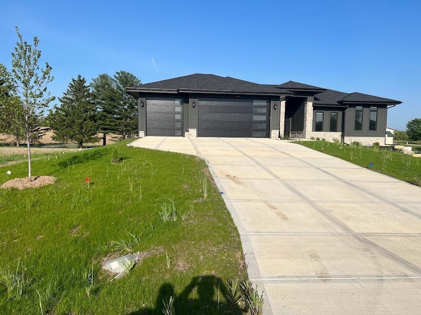 3636 Eden Ct in Verona, WI - Building Photo