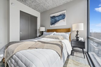 11200 Westgate St in Oak Park, IL - Building Photo - Building Photo