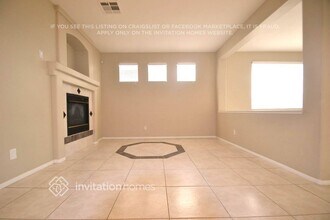 10058 Floragold Ct in Las Vegas, NV - Building Photo - Building Photo