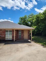 514 TX-11 in Tom Bean, TX - Building Photo