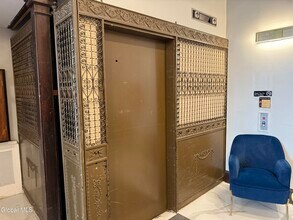 5 Broadway in Troy, NY - Building Photo - Building Photo