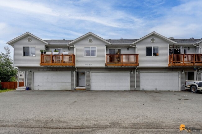 2022 E 73rd Ave in Anchorage, AK - Building Photo - Building Photo