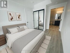 2369 Danforth Ave in Toronto, ON - Building Photo - Building Photo