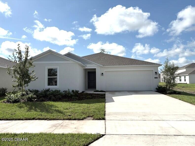 2324 Green Valley St in Daytona Beach, FL - Building Photo