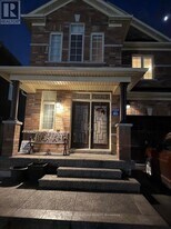 5532 Ethan Dr in Mississauga, ON - Building Photo