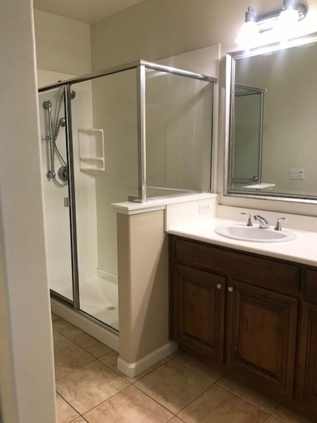 5965 Tan Oak Dr in Fremont, CA - Building Photo - Building Photo