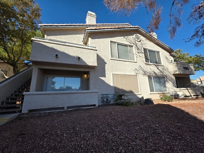 property at 5265 Caspian Springs Dr