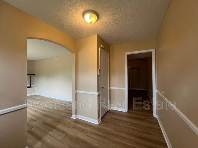 6458 Easthampton Rd in Fayetteville, NC - Building Photo - Building Photo