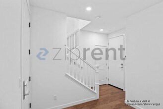 5876 Cadence Ave in Dublin, CA - Building Photo - Building Photo