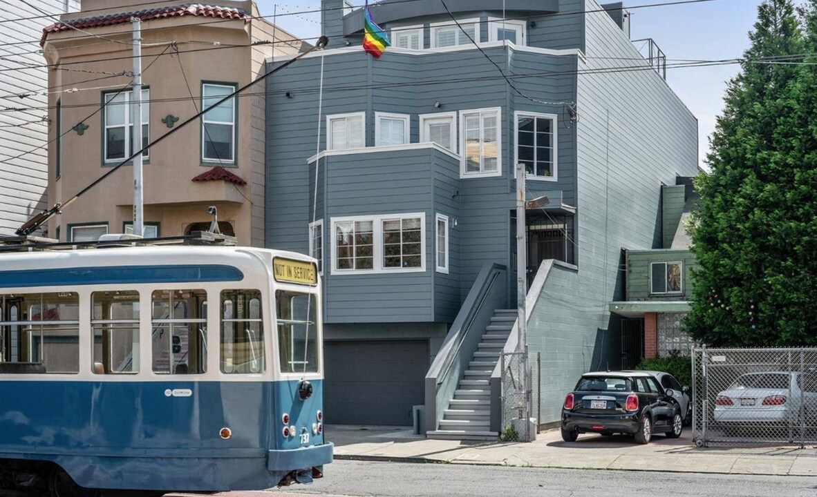 379 Church St in San Francisco, CA - Building Photo