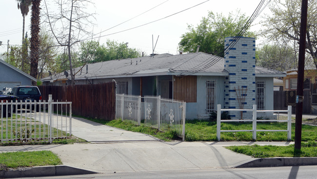 925 N Mountain View in San Bernardino, CA - Building Photo - Building Photo