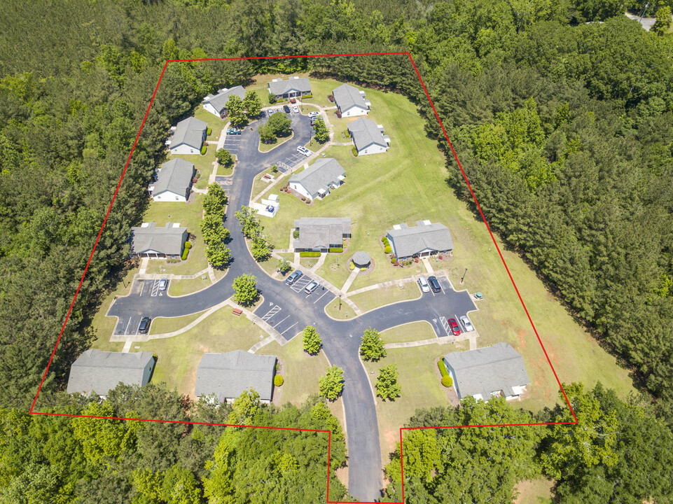 Laurel Commons Apartments in Wadesboro, NC - Building Photo