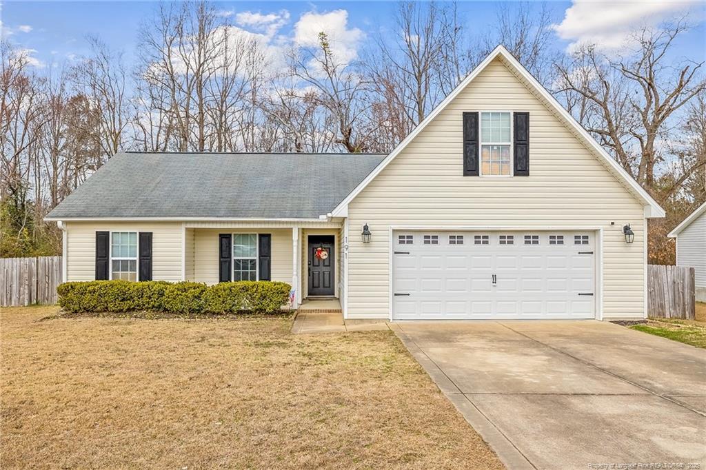 191 Quarry Ln in Raeford, NC - Building Photo