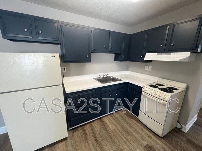 property at 2137 St Johns Pl