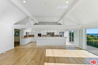31763 Cottontail Ln in Malibu, CA - Building Photo - Building Photo