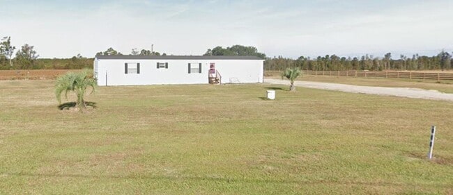 property at 866 S Creek Rd