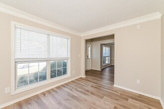 6531 Alford Way in Lithonia, GA - Foto de edificio - Building Photo