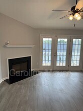 107 Pelham Square Way in Greer, SC - Building Photo - Building Photo