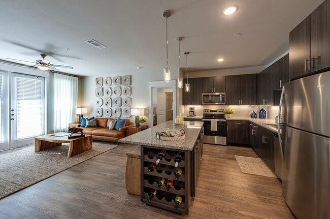 17169 Spencer Rd in Houston, TX - Building Photo - Building Photo