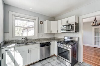 3627 Zinsle Ave in Cincinnati, OH - Building Photo - Building Photo