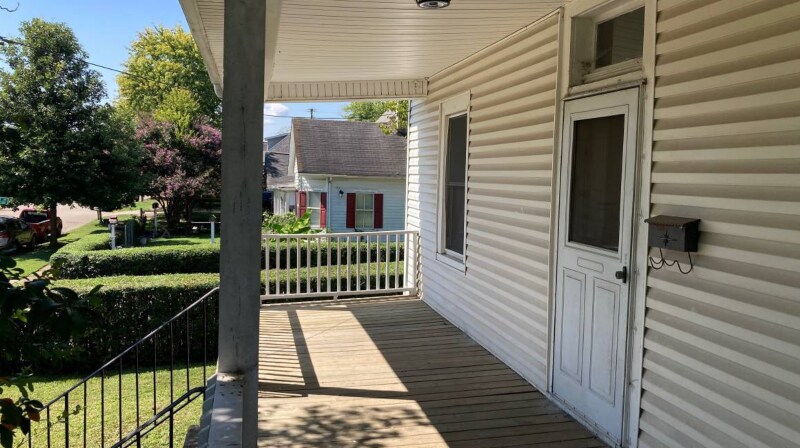 201 E Caldwell Ave in Knoxville, TN - Building Photo