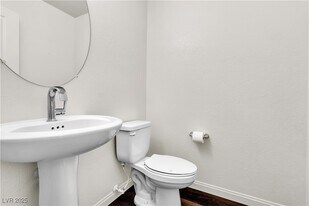 6952 Crescent Gold St in North Las Vegas, NV - Building Photo