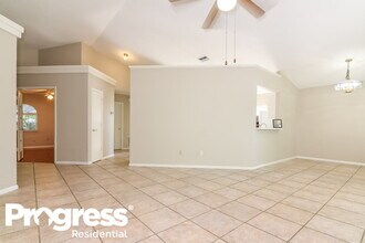 10817 Candlin Ct in Riverview, FL - Building Photo - Building Photo