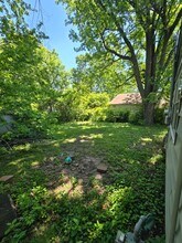 2320 SW Valley Brook Ln in Topeka, KS - Building Photo - Building Photo