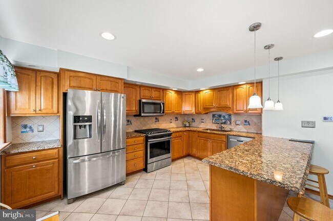 3595 Oakhill Rd in Philadelphia, PA - Building Photo - Building Photo