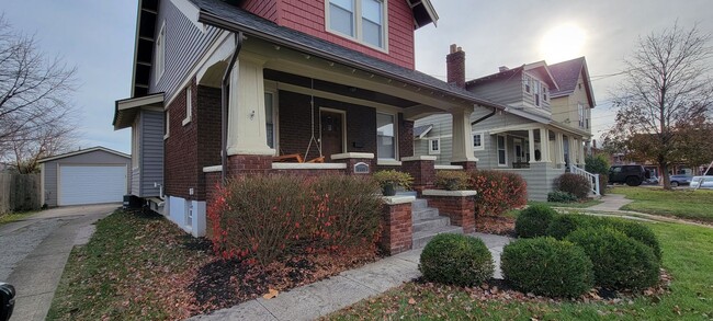 property at 3009 Minot Ave