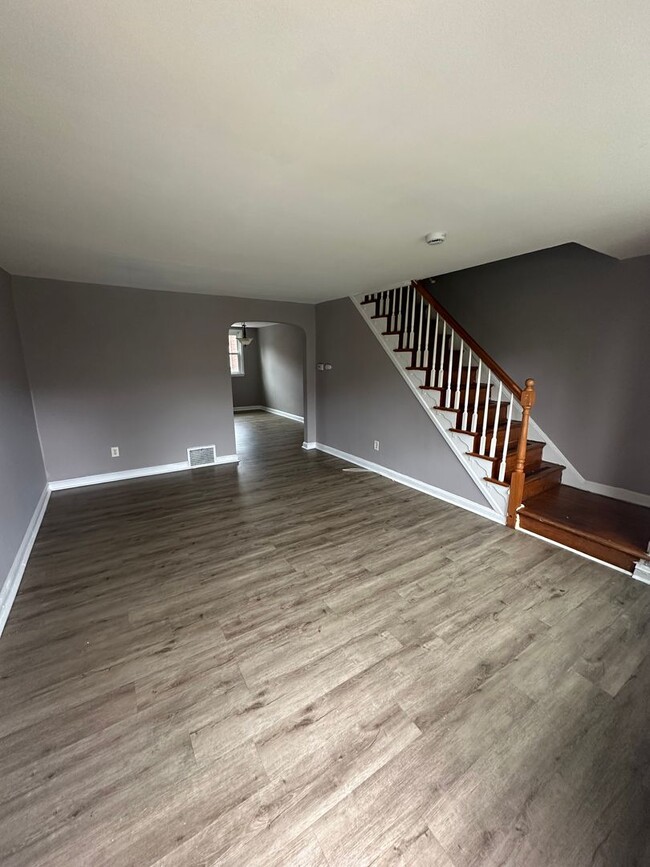 46 Branford Rd in Darby, PA - Building Photo - Building Photo