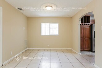 208 NW 80th Ave in Margate, FL - Building Photo - Building Photo