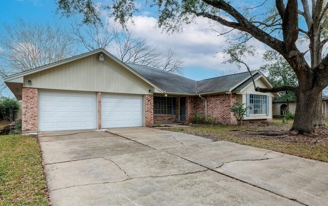 1931 Seakale Ln in Houston, TX - Building Photo - Building Photo