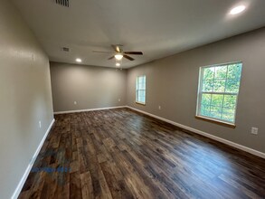 505 S Wills St in Linden, TX - Building Photo - Building Photo
