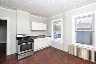 13 112th St in Troy, NY - Building Photo - Building Photo