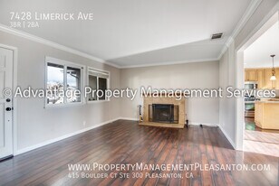 7428 Limerick Ave in Dublin, CA - Building Photo