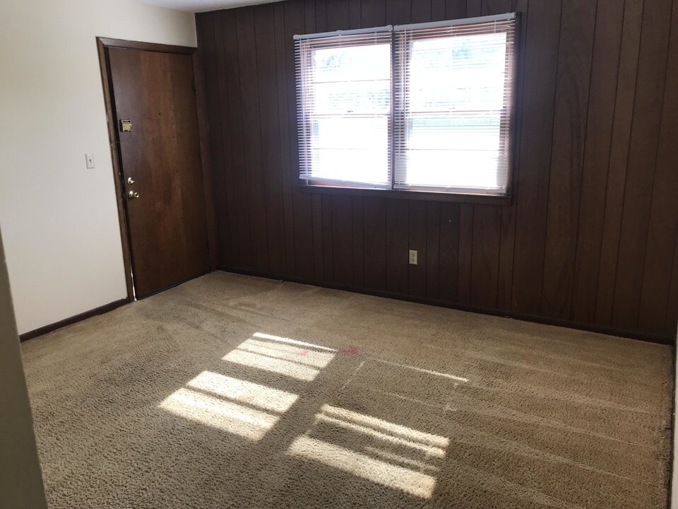 2925 Northland Dr-Unit -101 in Columbia, MO - Building Photo