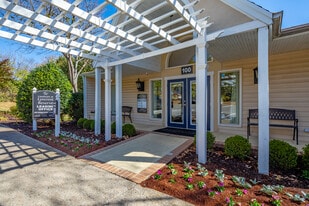 Landmark at Lyncrest Reserve