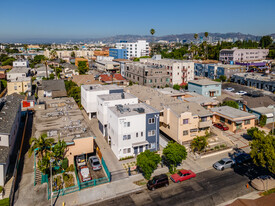 635 N Harvard Blvd in Los Angeles, CA - Foto de edificio - Building Photo