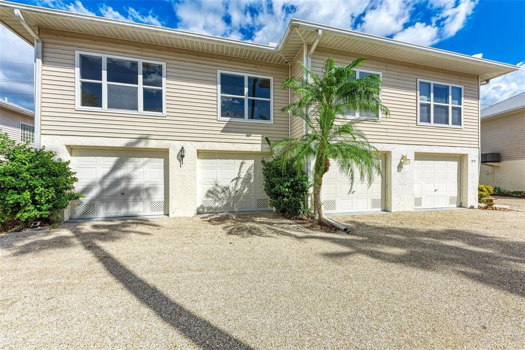 1817 Highland Rd in Osprey, FL - Building Photo