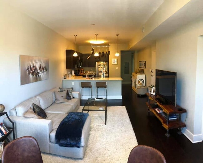 1814 N Capitol St NW Unit 303, Unit 303 in Washington, DC - Building Photo - Building Photo