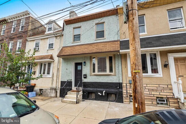 property at 1314 E Berks St