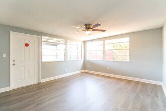 2310 Crosby St in Lakeland, FL - Building Photo - Building Photo